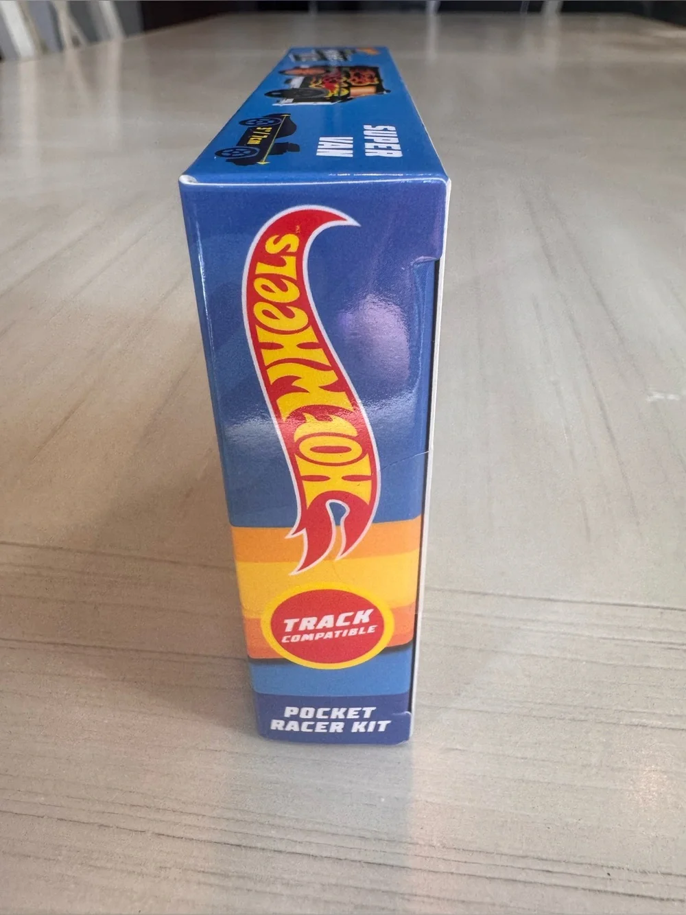 NWT Hot Wheels Mini Maker Kitz Pocket Racer – Super Van – Pull-Back